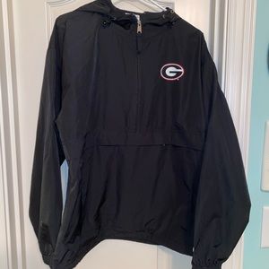 Hooded UGA windbreaker size L with pockets